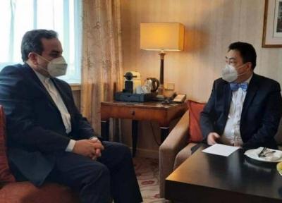 خبرنگاران عراقچی با رییس هیات چینی در وین ملاقات کرد