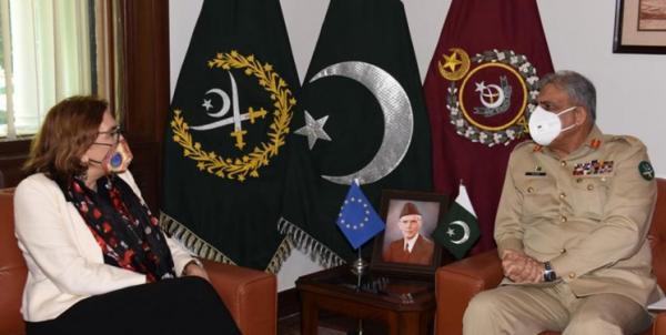 افغانستان و توسعه روابط محور رایزنی فرمانده ارتش پاکستان و سفیر اتحادیه اروپا