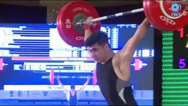 کسب اولین مدال طلای وزنه برداری ایران در مسابقات نوجوانان دنیا 2021