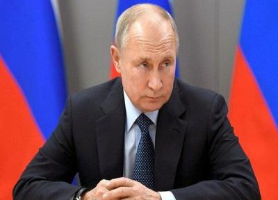 پوتین: صادرات حامل های انرژی روسیه به غرب کاهش می یابد